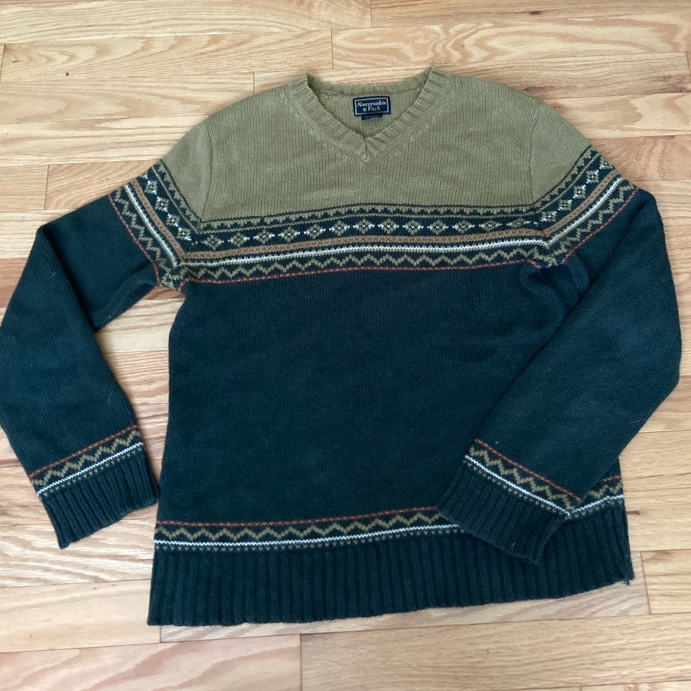 Abercrombie and Fitch Sweater